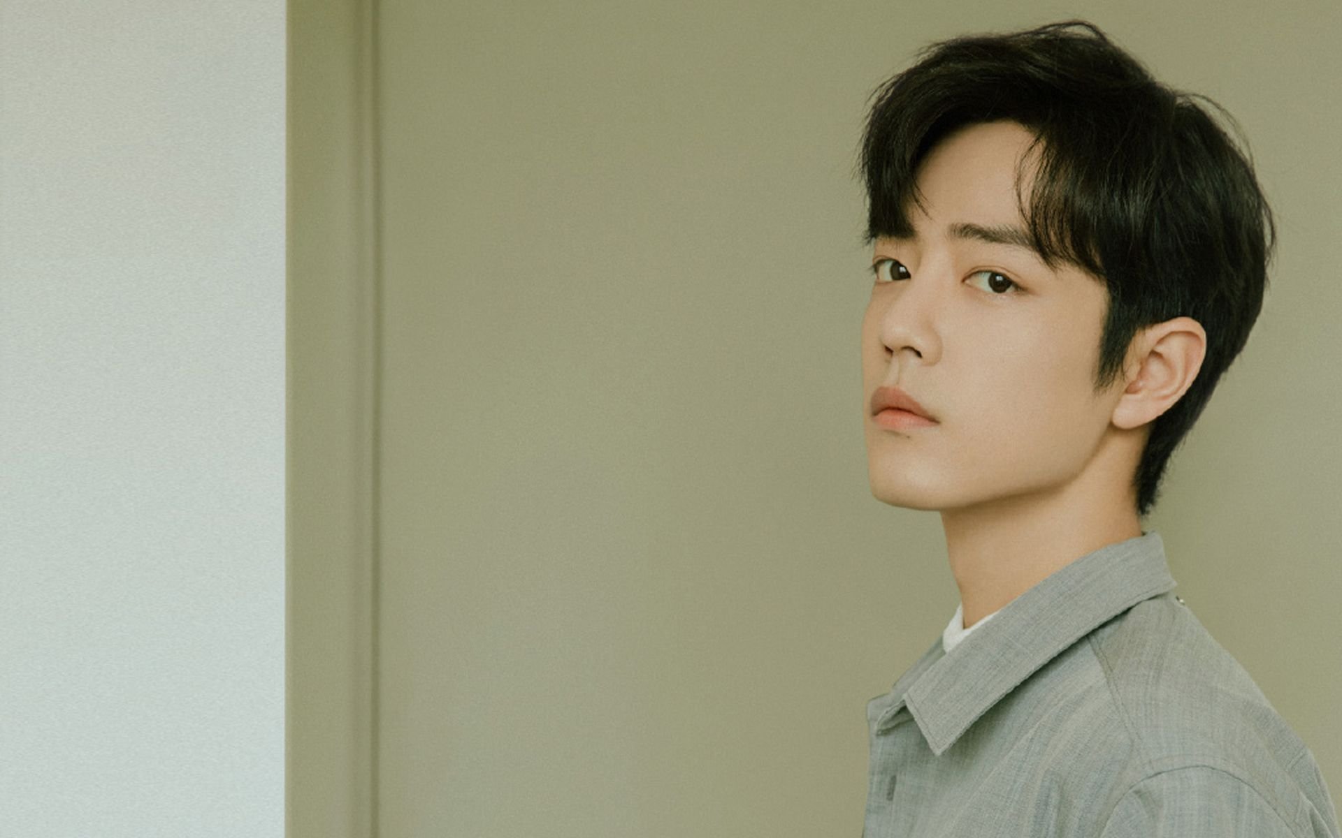 后防漏洞多次被对手利用,后防线是什么意思