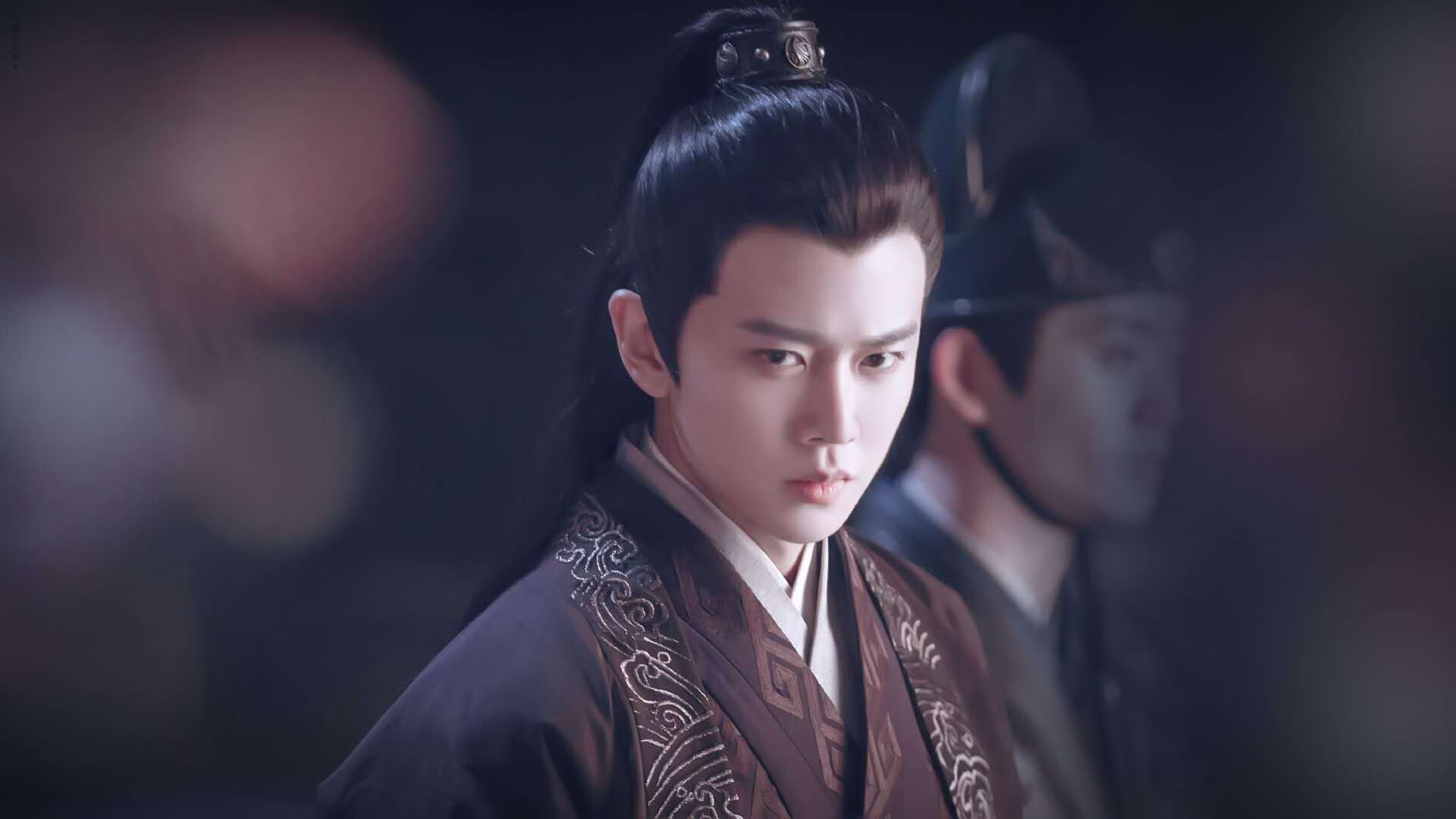 伊拉克男篮在西亚锦标赛中展现实力，奋勇争先