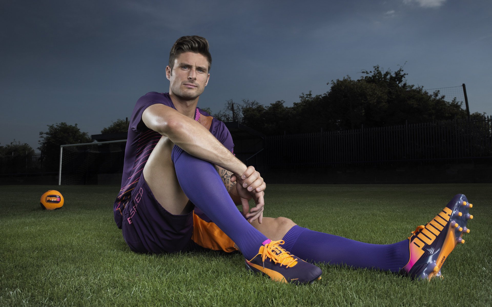 十五运会U20男足:81岁徐根宝带队上海小组赛两连胜,足球教练徐根宝