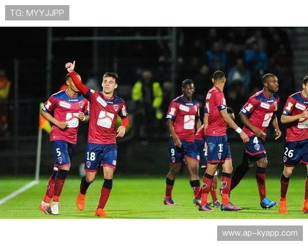 亚眠主场告终悲惨失利，遭受毁灭性打击，亚眠对欧塞尔比分预测